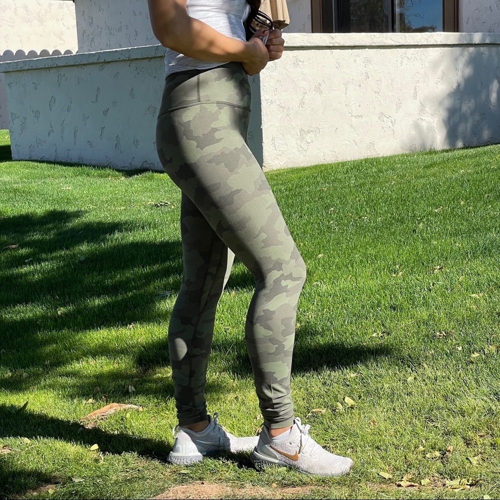 Lululemon Align HR Pant 28” - Picture 3 of 7